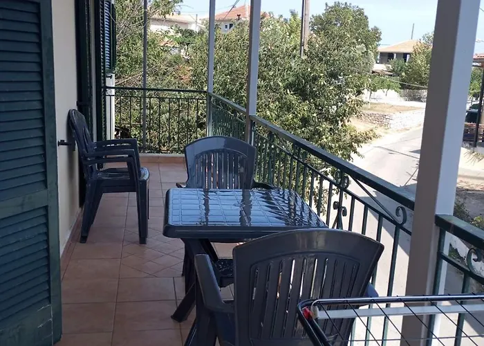 Ntaras * Pinakokhorion